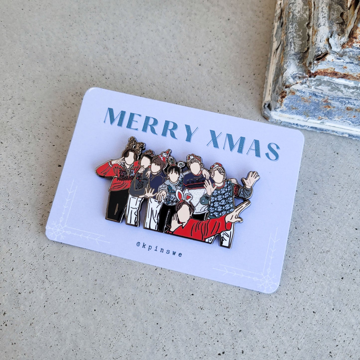 Ot7 merry xmas Enamel pin