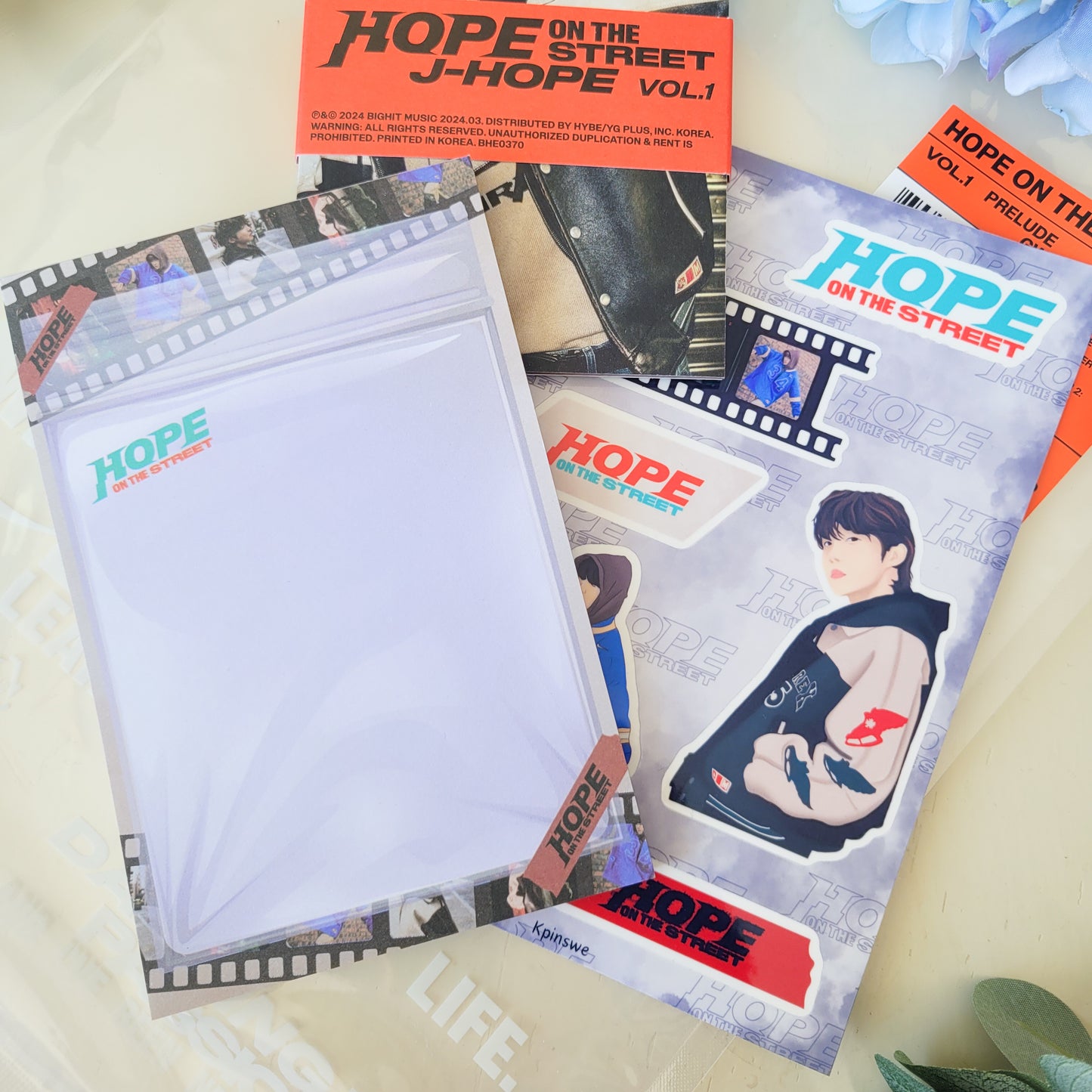 Jhope on the street memo pad